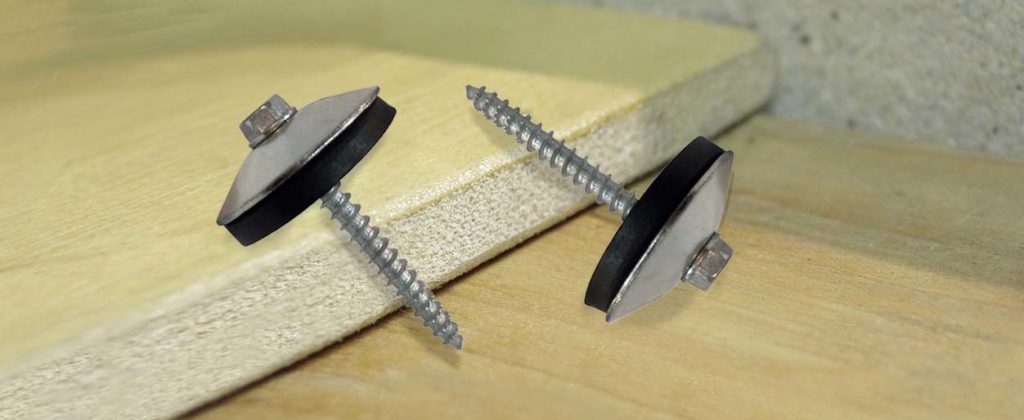 Tornillo Policarbonato con Golilla